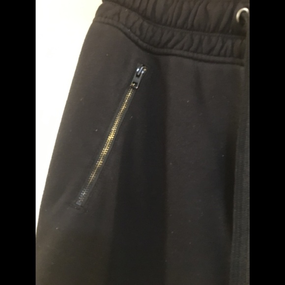Athleta Black Bounce Joggers cc. - Picture 6 of 12
